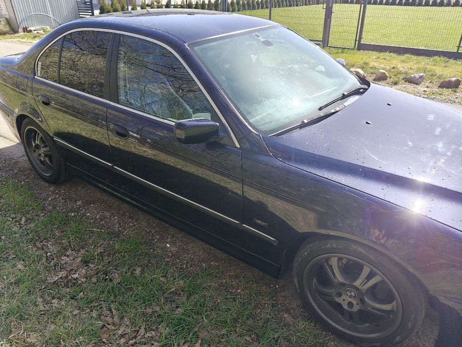 Sprzedam BMW E39 520i