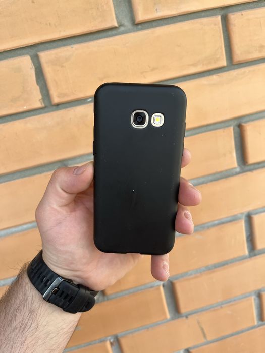Samsung GALAXY A3 (2017)