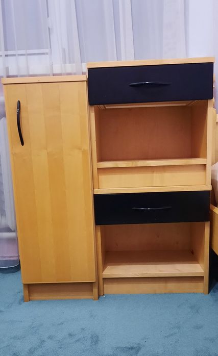 Тумбочки прикроватні набір