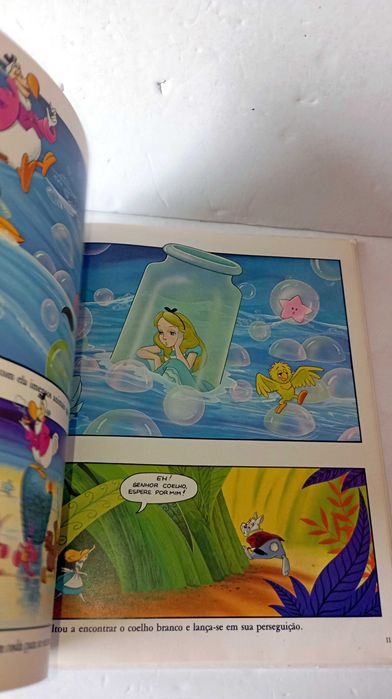 Alice no País das Maravilhas - Walt Disney