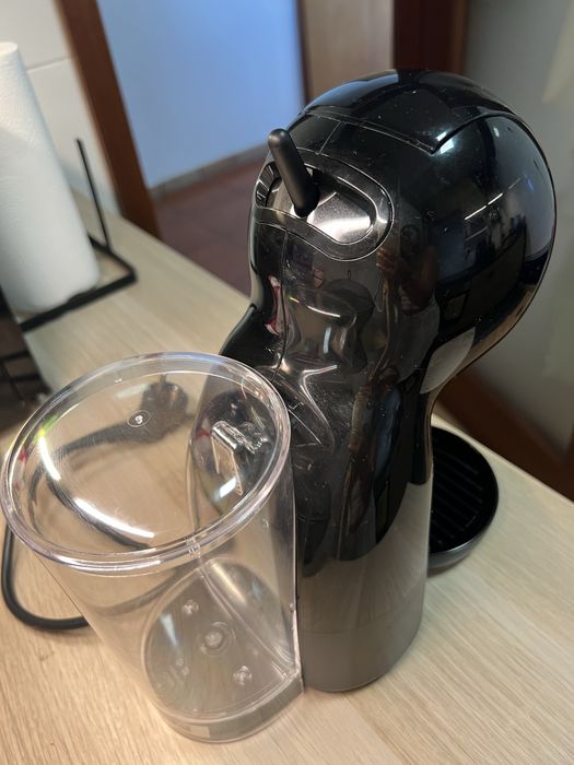 Maquina de cafe dolce gusto