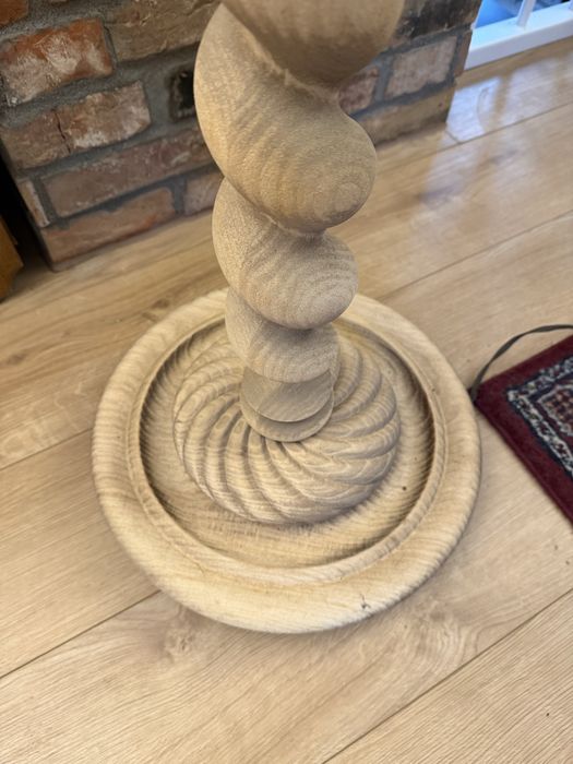 Sprzedam stara lampe stojącą