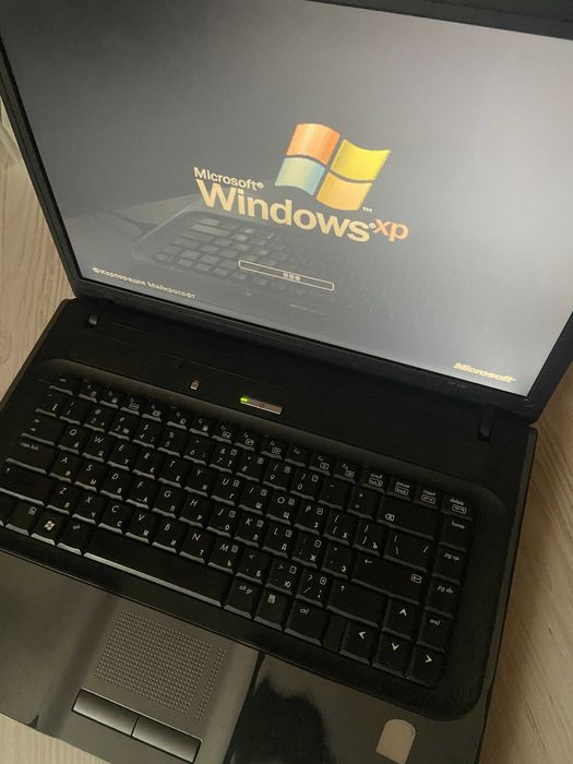 Продам ноутбук HP 530 | Тільки Windows XP/7 | З зарядкою та коробкою