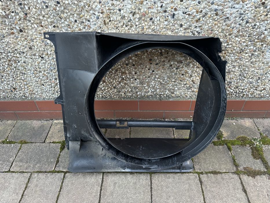 BMW E36 tunel chłodnicy wentylatora 318TDS M41