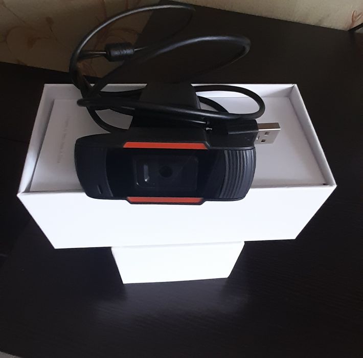 Вебкамера з мікрофоном