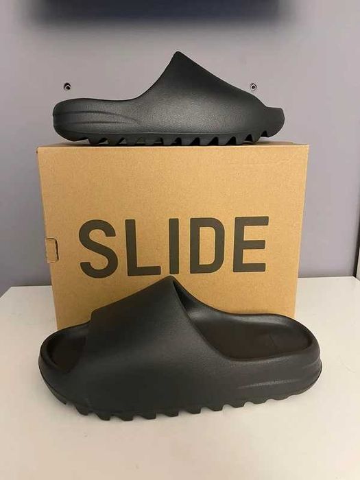 adidas Yeezy Slide Onyx R.41