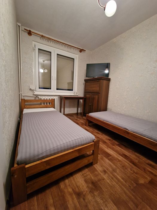 Mieszkanie 4 osobowe dla  pracowników w Lesznie długi termin