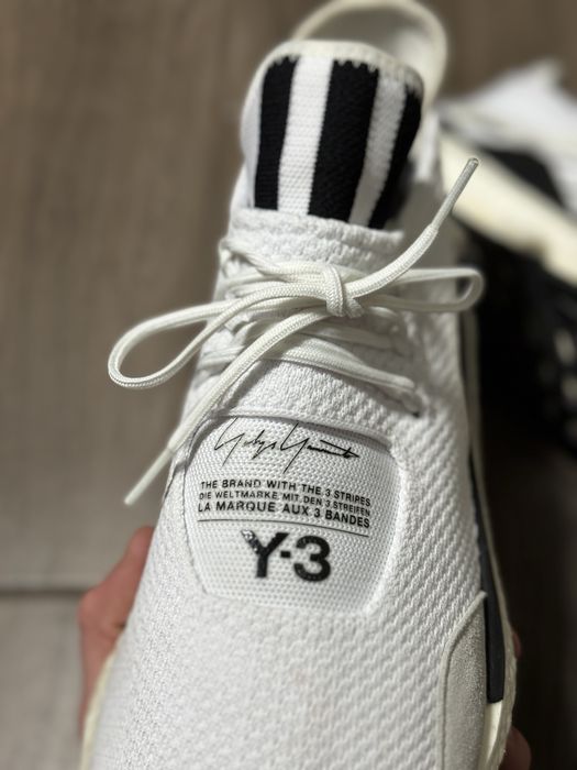 Adidas  Y-3 by Yonji Yamamoto Men White Low Top Sneakers Trainer