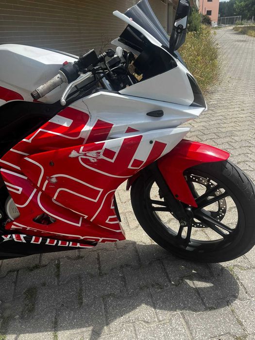 Yamaha yzf r125 2009