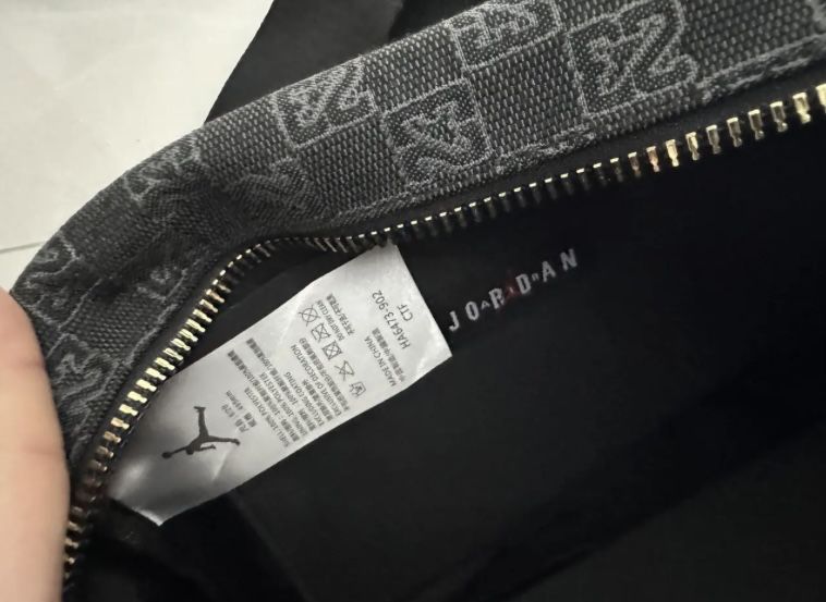 Сумка Jordan Monogram