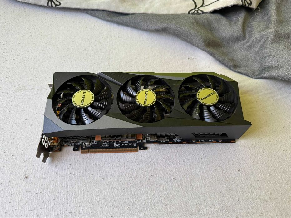 Gigabyte Radeon Rx 6900XT 16 gb GAMING OC