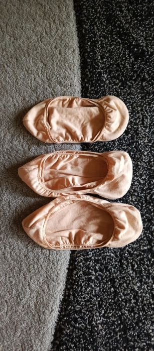 Zestaw trzech stopek