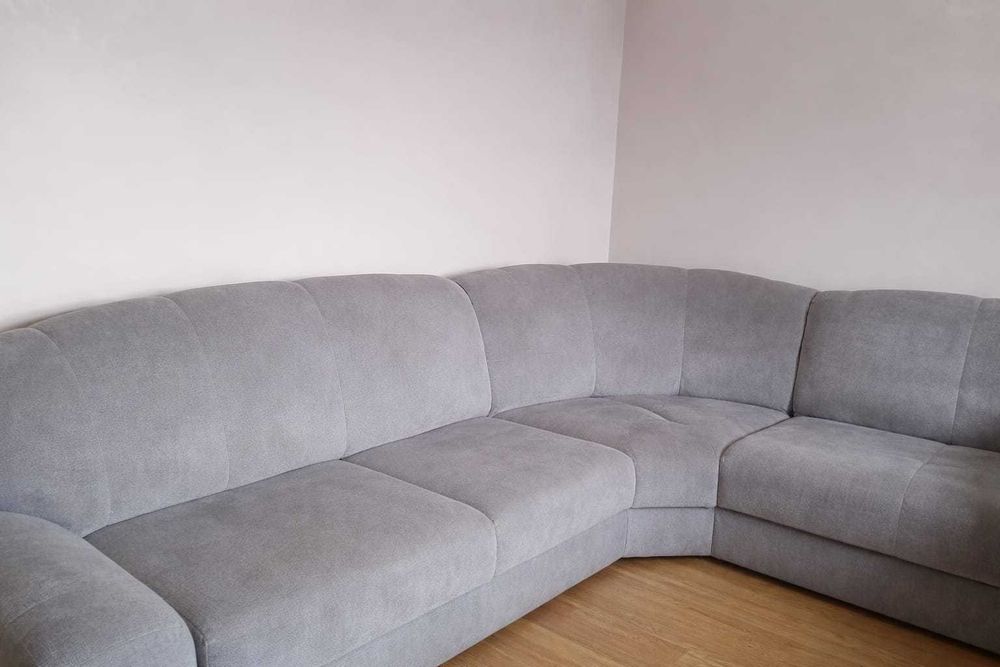 Duża sofa narożna, wypoczynek