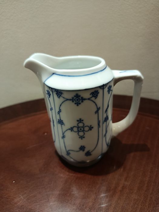 Śliczny stary mlecznik porcelana Schumann