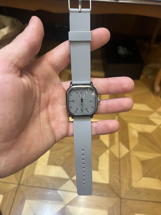 Продам годинник