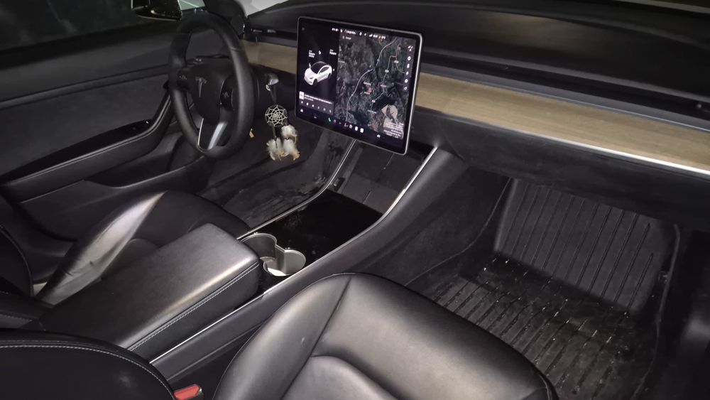 Tesla Model 3 Standard Range Plus RWD