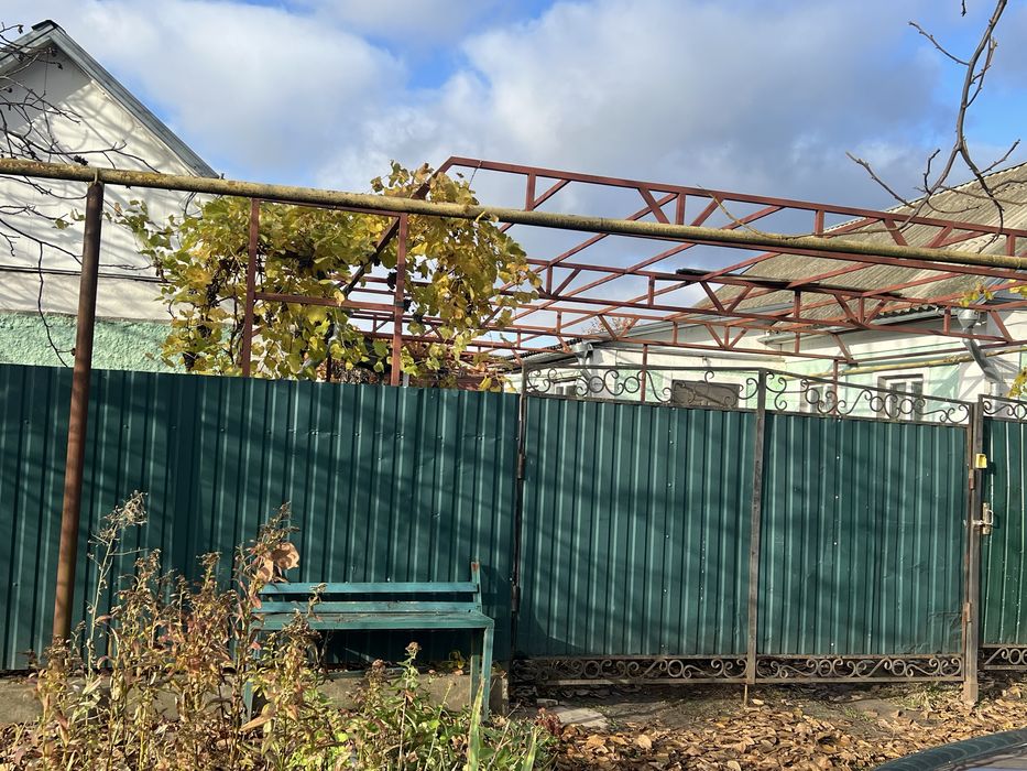 Продам будинок терміново!