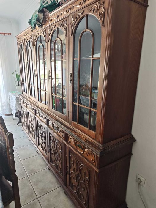 Móvel de Sala em Madeira
