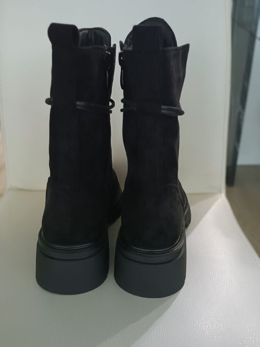 Piękne workery rozm 39 nowe