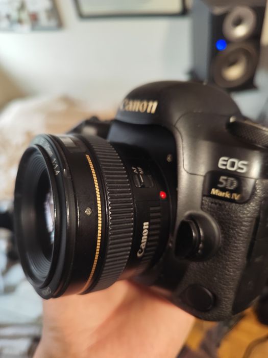 Canon 5d mark IV - 50mm 1.4 e caixa original