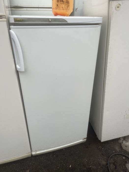 Продам холодильники