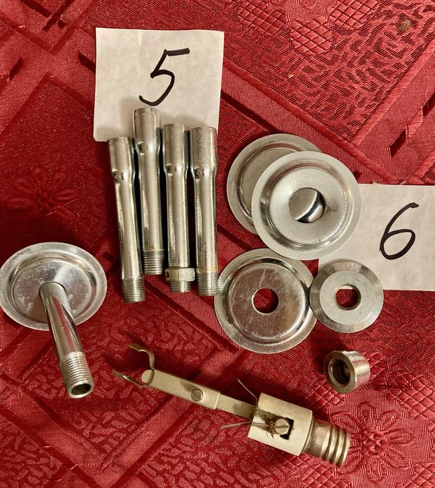 Хрустальные подвески и металические элементы чешской  люстры БОГЕМИЯ