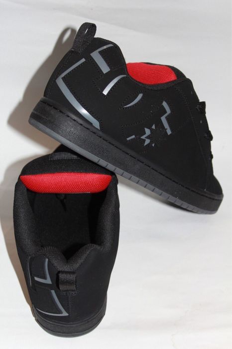 Кросівки DC shoes 40/25,5 Court Graffik кроссовки denim