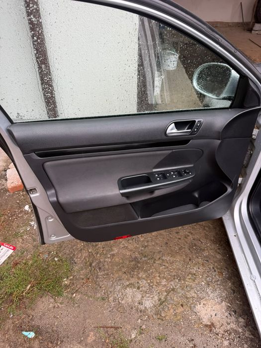 Продам Volkswagen Golf VI