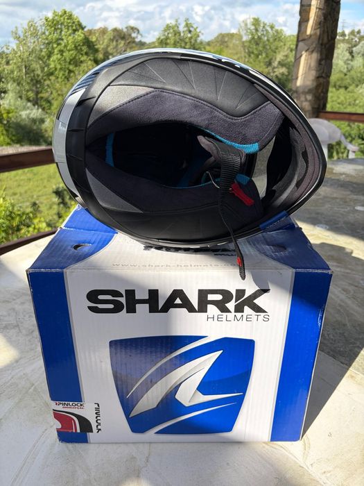 Shark Spartan Carbon