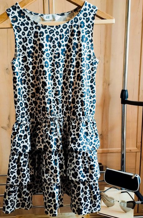 Плаття д/дівчини тигрове  H&M  р-р 134/140 занижена талія