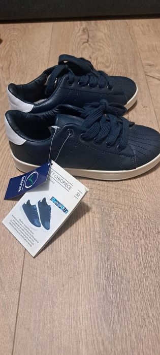 Nowe buty dla chłopca r. 32