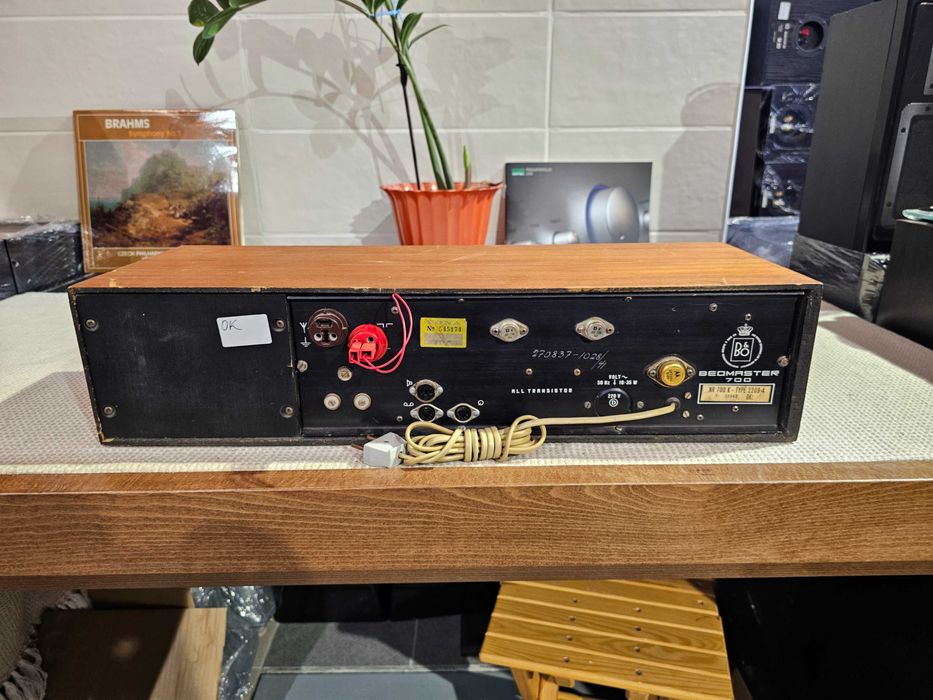 Bang & Olufsen beomaster 700 (1965-1969)