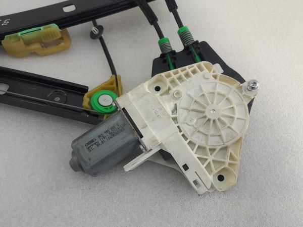 Elevador vidros frente esquerdo AUDI A1 (8X1, 8XK)