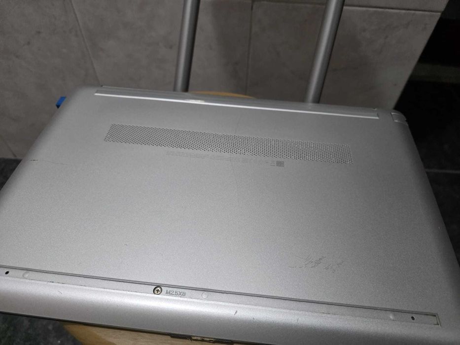 PC PORTATIL HP nte!(R) Core(TM) i5-1035G1 CPU @ 1.00GHz