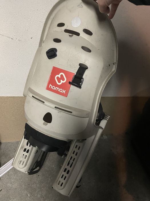 Cadeira criança para carro e outra para bicicleta