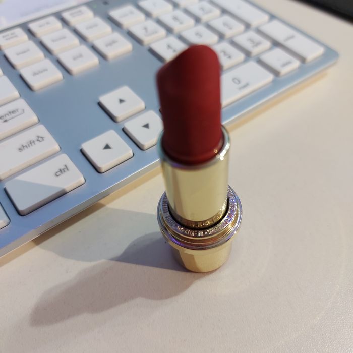 pomadka do ust szminka guerlain rouge g 775 velvet db+