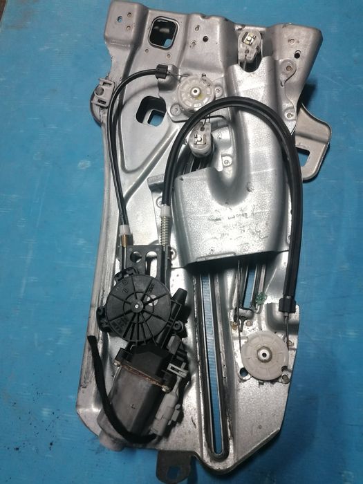 Elevador traseiro peugeot 307 cc