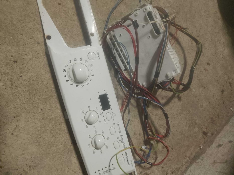 Moduł programator pralki indesit IWD61051