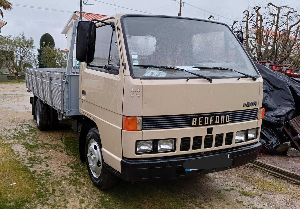 Bedford NKR ligeira 3.3
