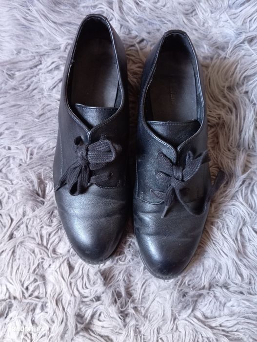 Buty damskie r 39