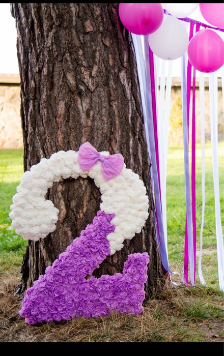 Цифра 2 для фотозони