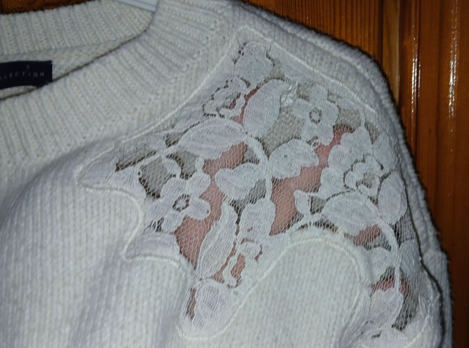 Damski sweter M&S.