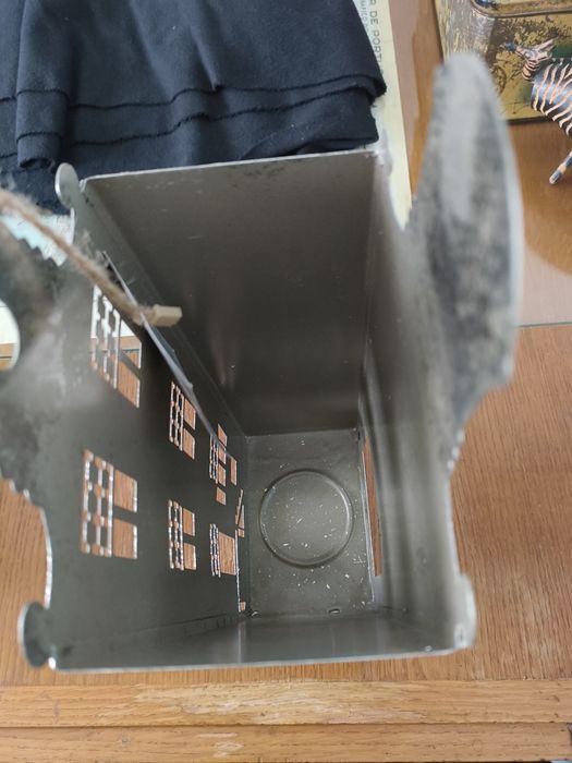 Casa lanterna em metal