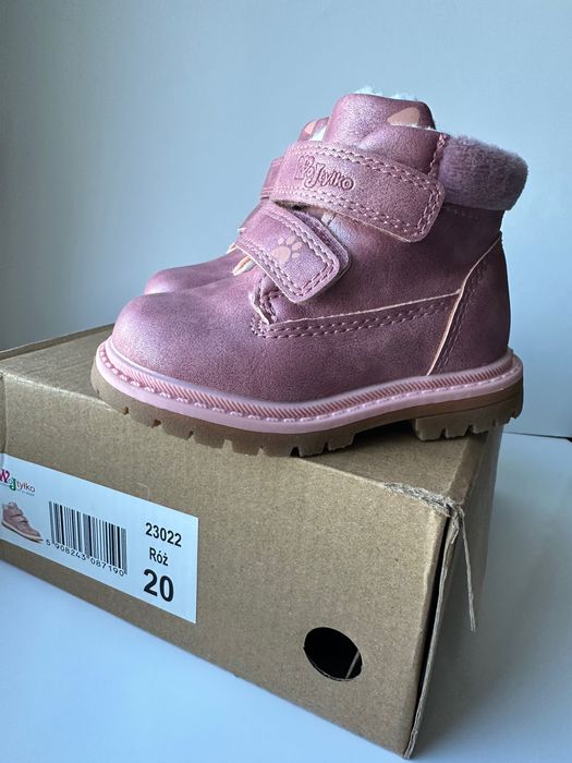 Зимові черевички для дівчинки 20р