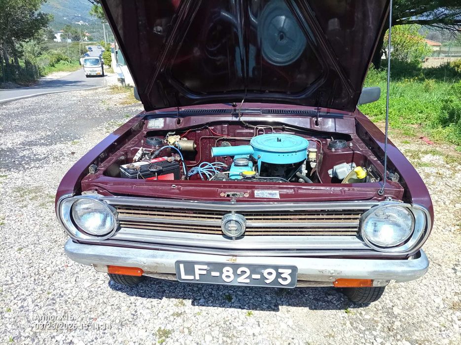 Datsun 1200 Deluxe