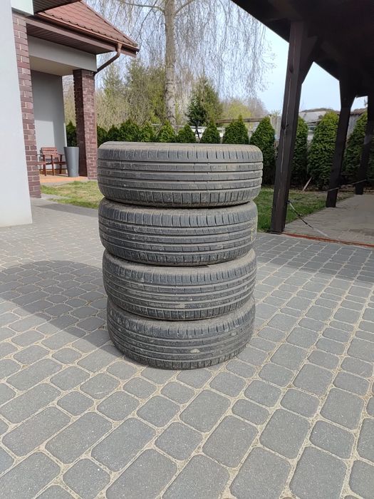 Opony wielosezonowe 205/60R16