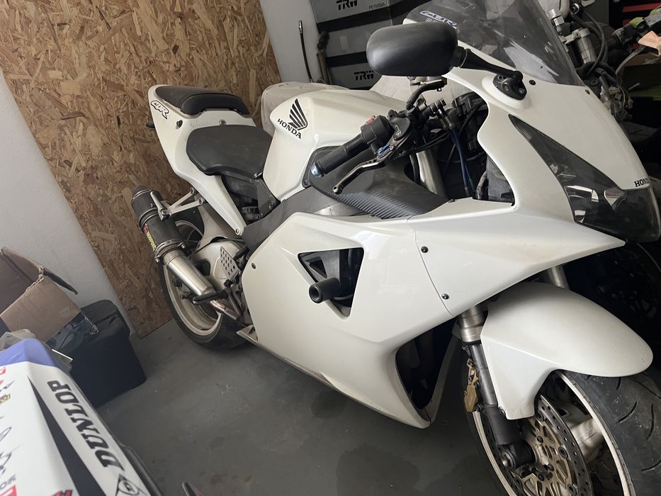 Honda cbr 954 rr