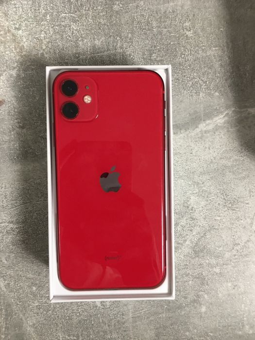 Продаю iphone 11