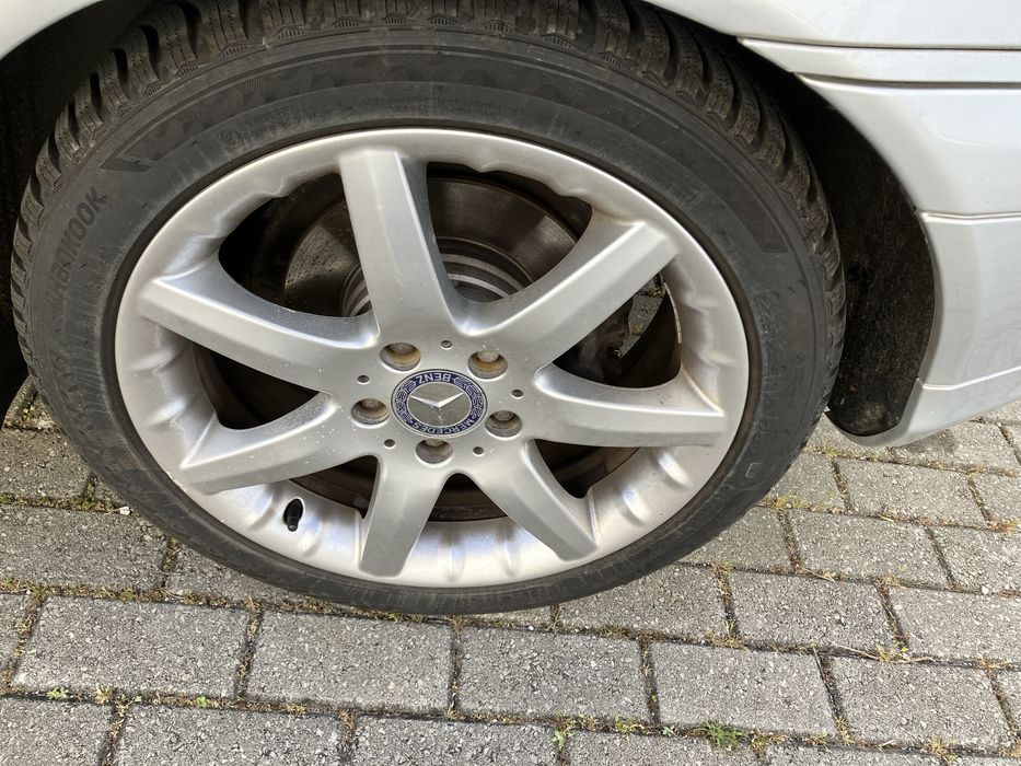Jantes Mercedes Sport 17 com pneus