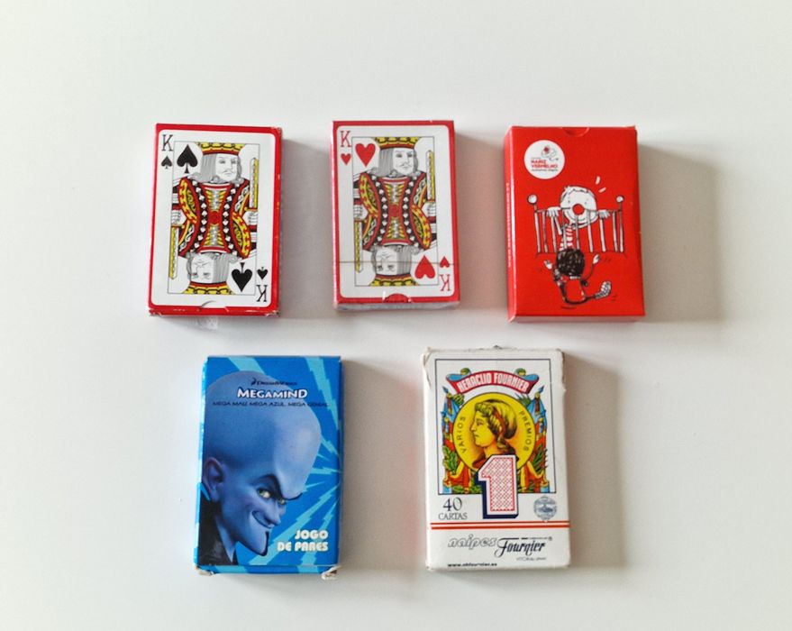 Lote de cartas de jogar